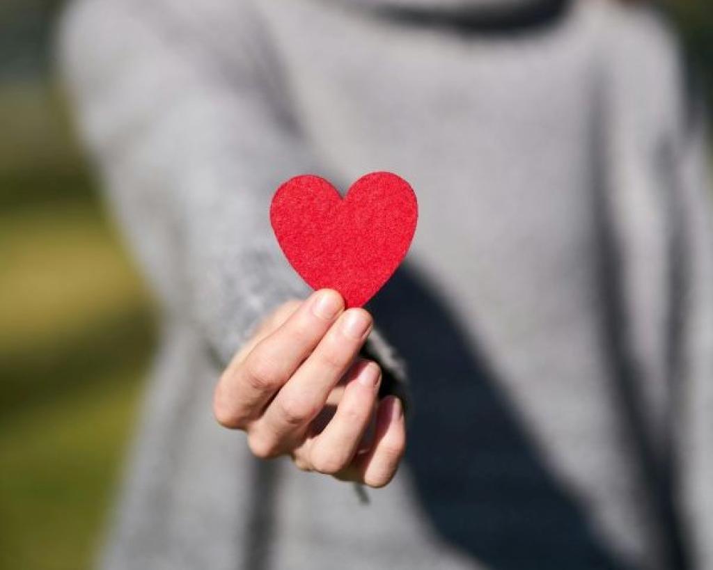 Le monde a besoin de plus d'humanité et de compassion, ...